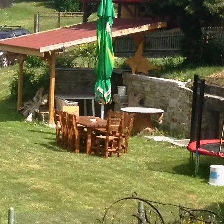 Apartman V Rodinnem Dome